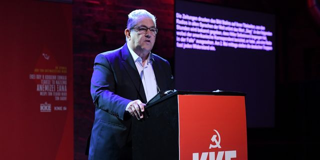 Κουτσούμπας στο Μουσείο Συνθηκολόγησης της Ναζιστικής Γερμανίας: “Γιορτάζουμε τη Μέρα της Μεγάλης Αντιφασιστικής Νίκης των Λαών”
