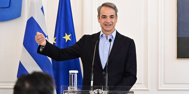 Μητσοτάκης: Πρόβλημα ο διαδικτυακός εθισμός – Να βάζουμε όρια στα παιδιά