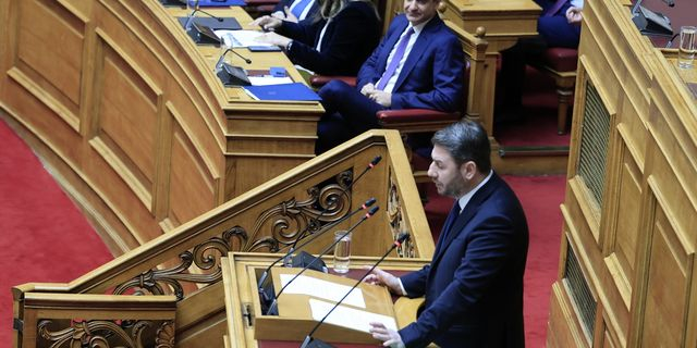 Μαξίμου: Ο Ανδρουλάκης αντιλαμβάνεται την εξωτερική πολιτική με όρους “παλαιού ΠΑΣΟΚ”