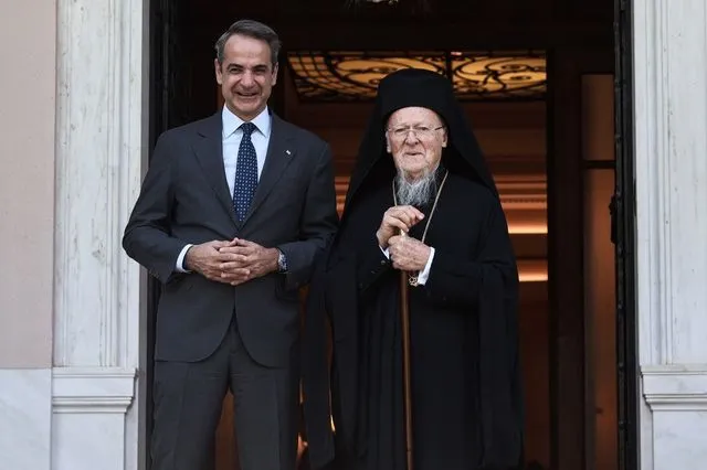 Μητσοτάκης σε Οικουμενικό Πατριάρχη: Η επίσκεψη σας μας δίνει δύναμη