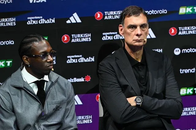 EUROLEAGUE 2024-2025 / FINAL-4 ΑΜΠΟΥ ΝΤΑΜΠΙ / ΣΥΝΕΝΤΕΥΞΗ ΤΥΠΟΥ