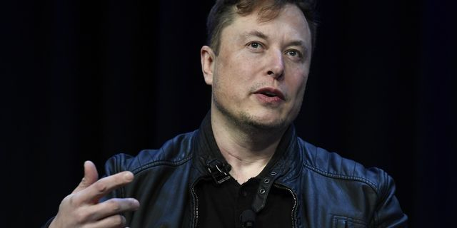 Ίλον Μασκ: “Παραμένω CEO της Tesla για τα επόμενα 5 χρόνια, εκτός αν πεθάνω”