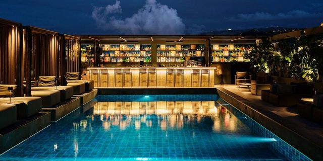 Το Radisson Blu Park Hotel, Athens γιορτάζει τα 50 χρόνια με μια εικαστική έκθεση 20 σημαντικών καλλιτεχνών