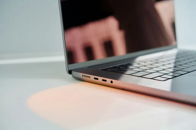 Η Microsoft επαναπροσδιορίζει το μέλλον ανάπτυξης λογισμικού