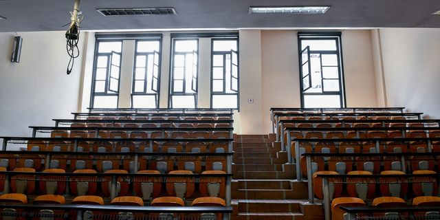 Στον εισαγγελέα οι έξι συλληφθέντες για την επίθεση στη Νομική