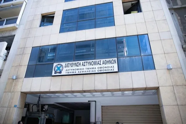 Ομόνοια: Νεκρός κρατούμενος στο Αστυνομικό Τμήμα