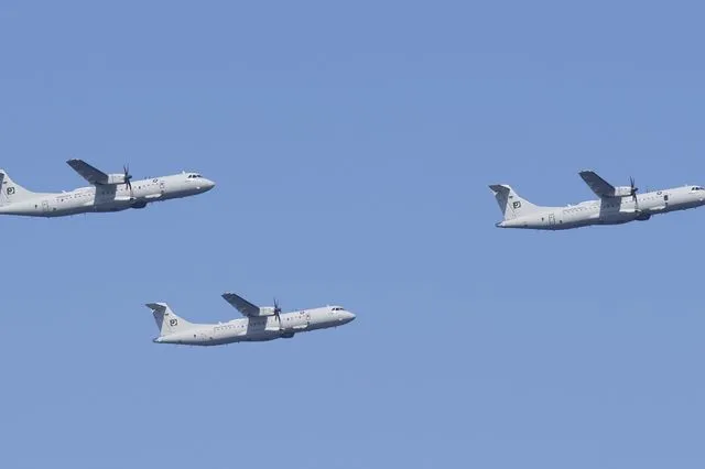 CNN: Η αερομαχία Ινδίας – Πακιστάν με 125 μαχητικά ήταν “από τις μεγαλύτερες στην ιστορία”