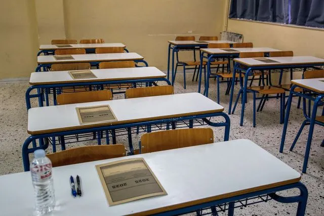 ΕΠΑΛ Πανελλήνιες 2025: Τα θέματα που έπεσαν στα Νέα Ελληνικά