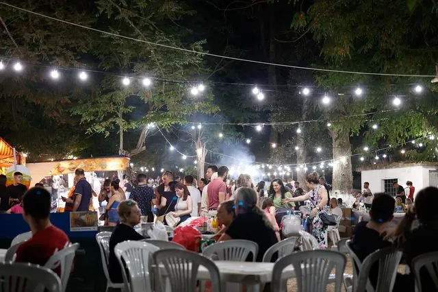 Πυροσβεστικές κινήσεις για τη “φωτιά” με τις ψησταριές στα πανηγύρια