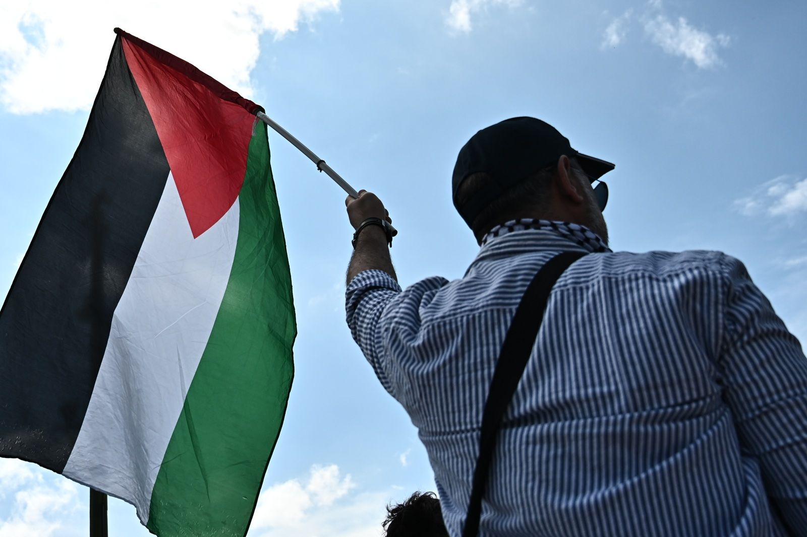 Συγκέντρωση αλληλεγγύης στο Παλαιστινιακό λαό και πορεία στη πρεσβεία του Ισραήλ. Σάββατο 31 Μαΐου 2025