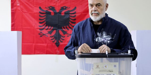 Εκλογές στην Αλβανία: Θρίαμβο Ράμα δείχνουν τα exit polls-Αμφισβητεί τα νούμερα ο Μπερίσα