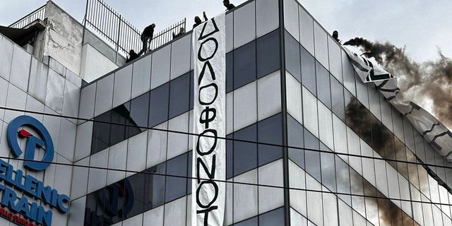Τέμπη: Αθώα τα μέλη του Ρουβίκωνα για την παρέμβαση στη Hellenic Train