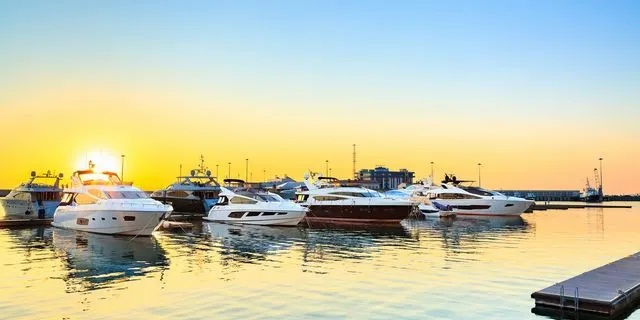 Σκάφη, καταθέσεις στο εξωτερικό και ιδιωτικά σχολεία – Τι δηλώνουν οι Έλληνες