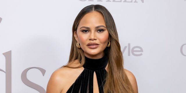Συγκλονίζει η Chrissy Teigen: “Άφησα το αλκοόλ ξανά στη ζωή μου”