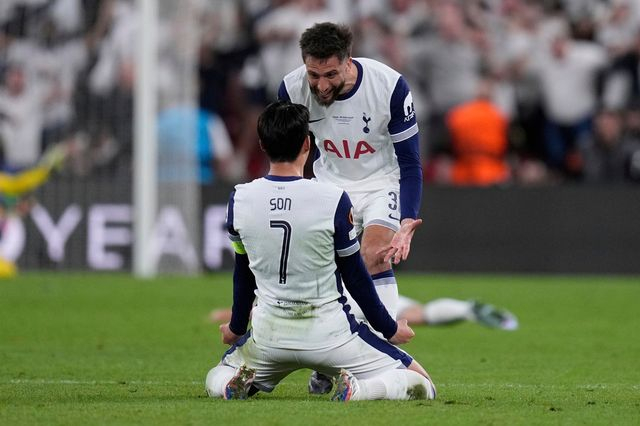 Τότεναμ – Μάντσεστερ Γιουνάιτεντ 1-0: Η ομάδα του Ποστέκογλου έκανε κατάθεση ψυχής και σήκωσε άξια το Europa League