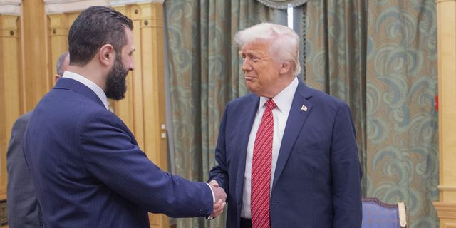 Συνάντηση Τραμπ με τον πρόεδρο της Συρίας