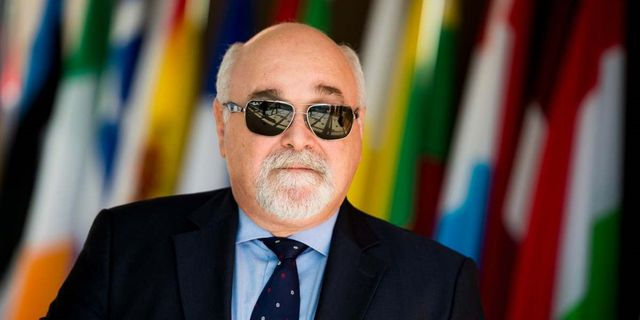 Ο Γιάννης Βαρδακαστάνης Γραμματέας της Κεντρικής Οργανωτικής Επιτροπής Συνεδρίου του ΠΑΣΟΚ