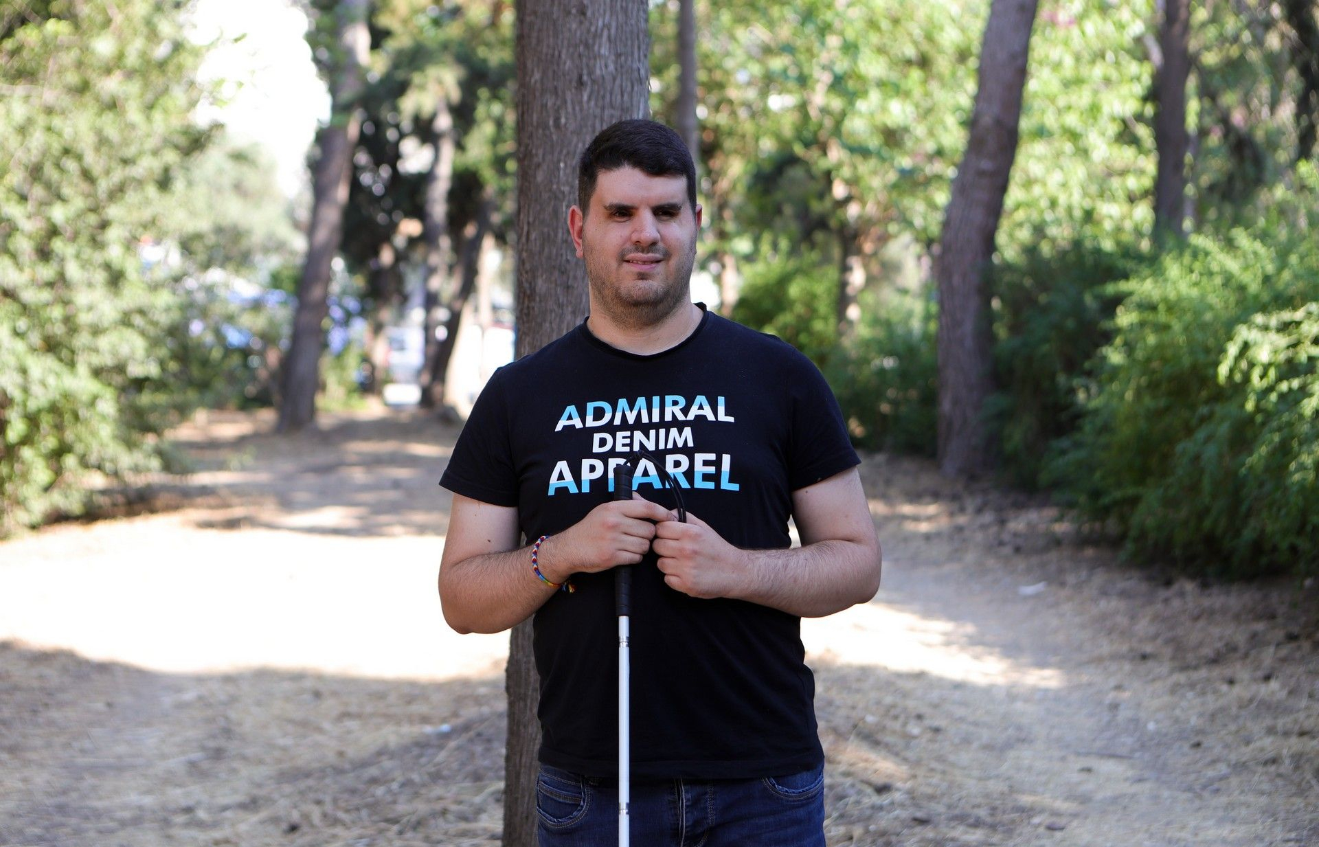 Ο Γιάννης Βίτσος - Πώς φλερτάρει ένα τυφλό άτομο στην Ελλάδα