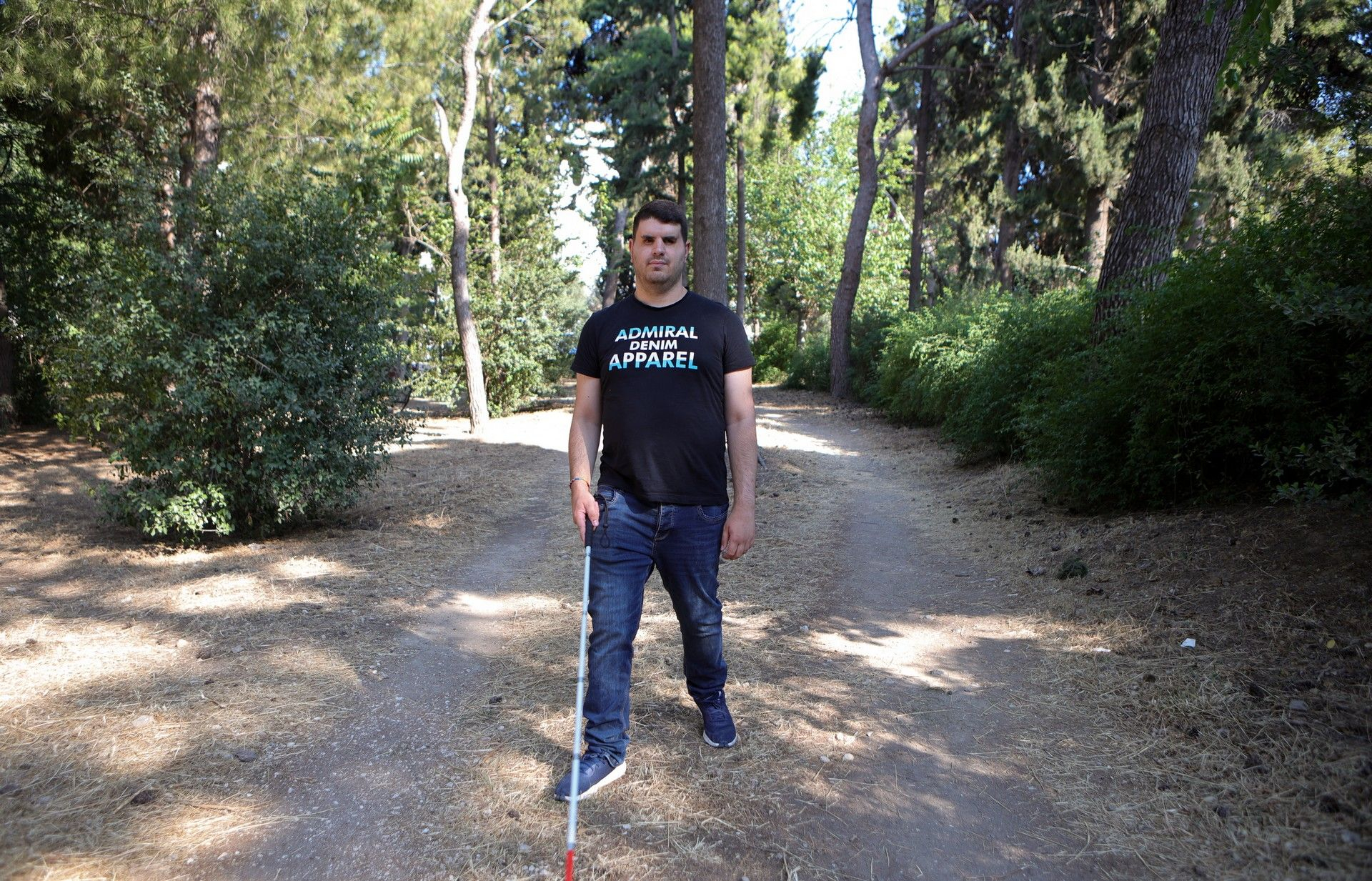 Ο Γιάννης Βίτσος - Πώς φλερτάρει ένα τυφλό άτομο στην Ελλάδα