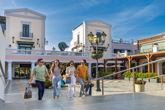 Summer Offers στο Designer Outlet Athens