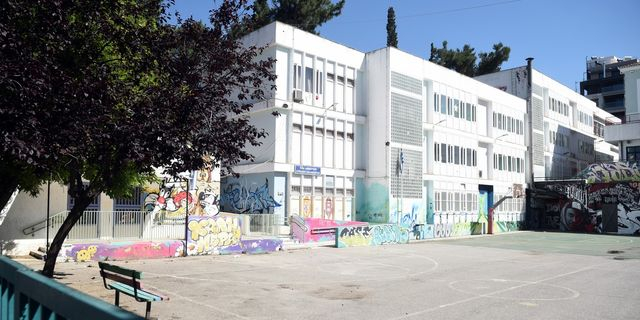 Συνελήφθησαν διαρρήκτες που ξήλωναν εξωτερικές μονάδες και σωλήνες κλιματισμού από Σχολείο