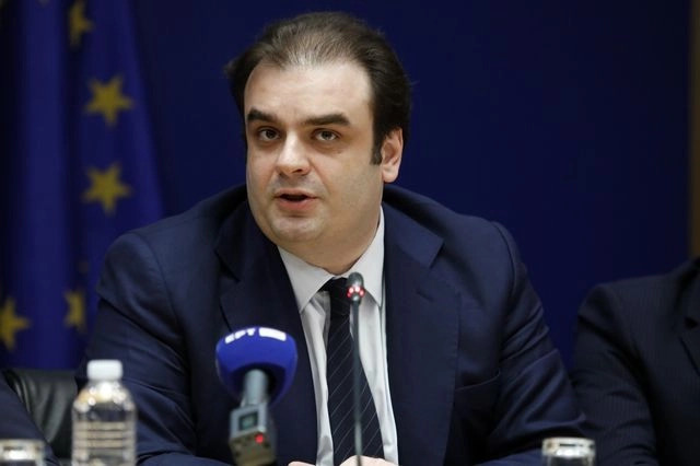 Πιερρακάκης από Λουξεμβούργο: Εξαιρετικά δύσκολοι οι καιροί για την παγκόσμια ειρήνη