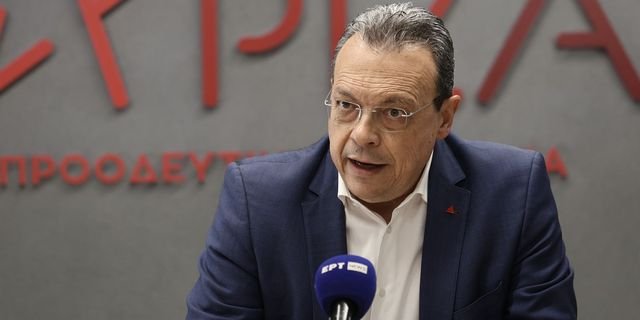 Φάμελλος: Ο κ. Μητσοτάκης δεν μπορεί να συγκαλύψει ότι λειτουργεί ως ουρά των Νετανιάχου και Τραμπ
