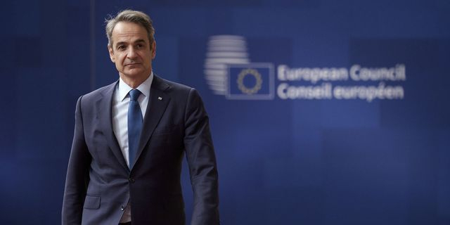 Ο Μητσοτάκης, ο διάδοχός του και ποιοι τους στρώνουν τον δρόμο…