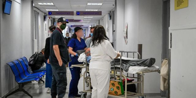 “Έμφραγμα” στα Επείγοντα των νοσοκομείων λόγω της γρίπης