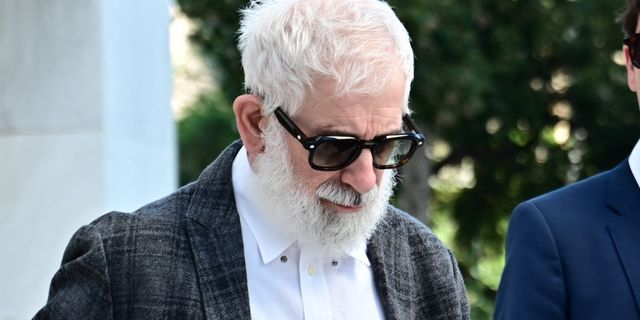 Δίκη Φιλιππίδη: “Η ψήφος σας μπορεί να είναι η σφαίρα που θα με τελειώσει” – Ξεκινά η εισαγγελική πρόταση