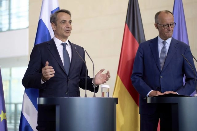 Τηλεφωνική επικοινωνία Μητσοτάκη-Μερτς για τη Μέση Ανατολή