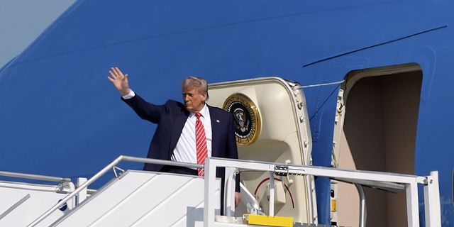 Λευκός Οίκος: Ο “daddy” Τραμπ και το ταξίδι στη Χάγη που έγινε videoclip 