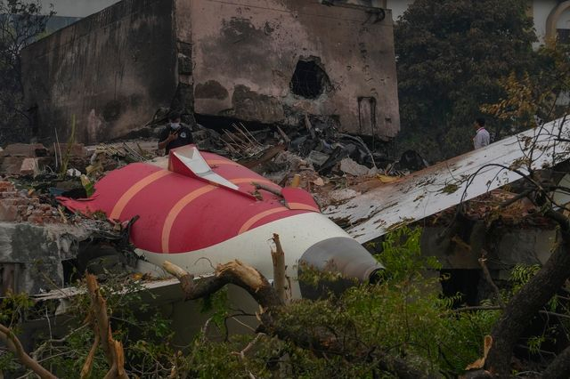 Air India: Ο μοναδικός επιζών περιγράφει τα δευτερόλεπτα πριν την αεροπορική τραγωδία