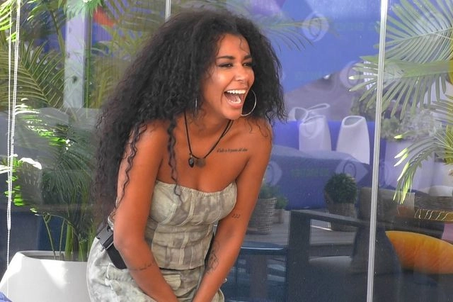 Big Brother: Το αστείο της Παπαδέλλη που δίχασε το σπίτι