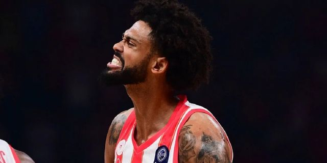 Ο Ντόρσεϊ συνεχίζει στον Ολυμπιακό και την επομένη σεζόν