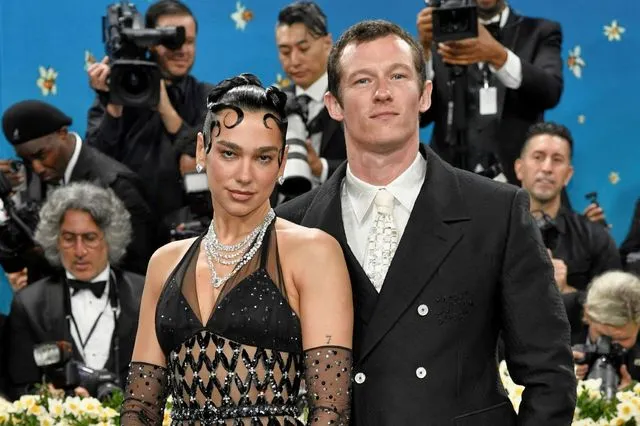 Dua Lipa και Callum Turner