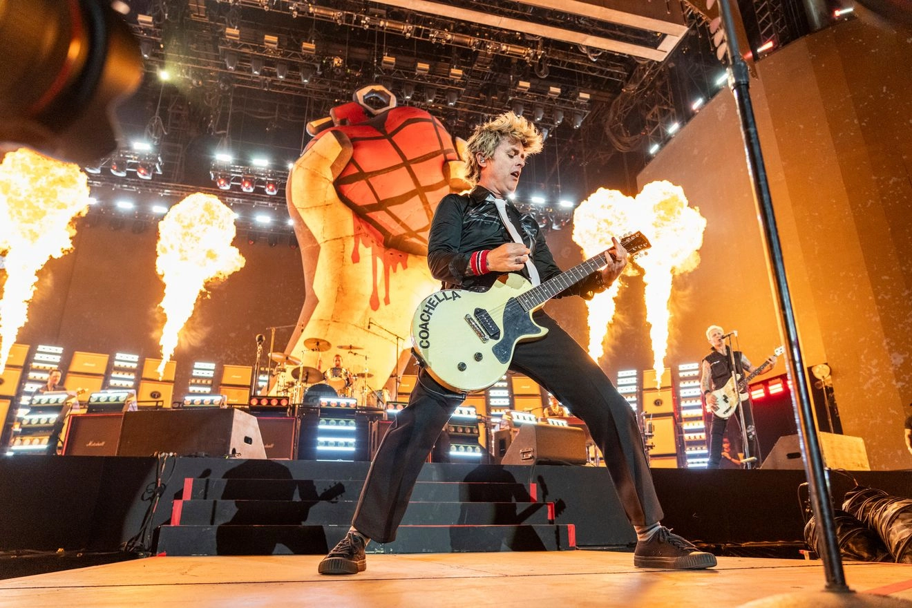 Ο Billie Joe Armstrong των Green Day στο Coachella 2025