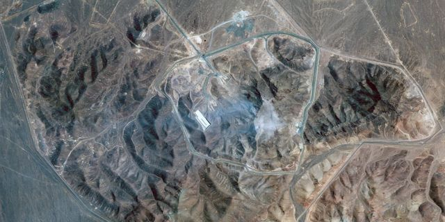Δορυφορικές εικόνες από τα αμερικανικά χτυπήματα στο Ιράν