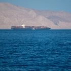 FT: Η Ευρώπη σε συνομιλίες με το Ιράν για την ασφαλή διέλευση πλοίων από τα Στενά του Ορμούζ