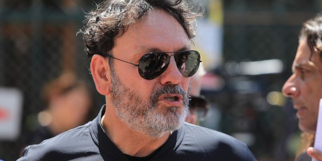 Απολογία στον εισαγγελέα του τραγουδιστή Στάθη Αγγελόπουλου