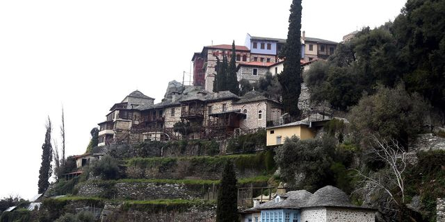 Σεισμός στο Άγιο Όρος: Αρκετές ζημιές στις Μονές Ξενοφώντος, Παντελεήμονος και Σίμωνος Πέτρας 