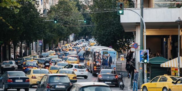 Στο “μικροσκόπιο” ελέγχων τα αυτοκίνητα – Τα πρόστιμα