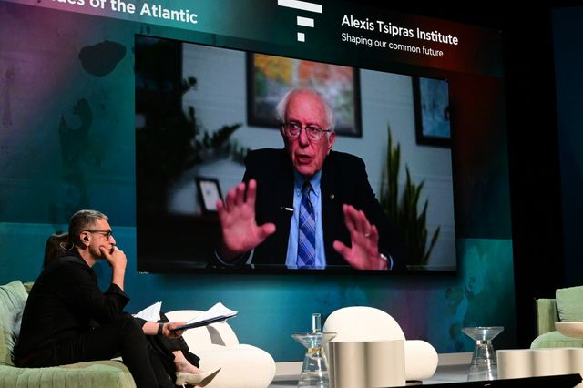Δεύτερη Διεθνής Διάσκεψη του Ινστιτούτου Αλέξη Τσίπρα για την Δημοκρατία και την Κοινωνική Δικαιοσύνη, στο Μέγαρο Μουσικής Αθηνών, με τη συμμετοχή του Μπέρνι Σάντερς