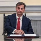Υπ. Εξωτερικών: Παρέδωσε στον Θεοχάρη ο Χατζηβασιλείου
