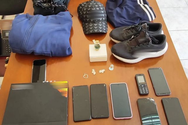Εξαρθρώθηκε σπείρα διαρρηκτών που είχε ρημάξει σπίτια στα Δυτικά Προάστια