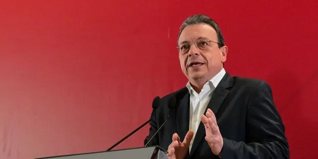 Σωκράτης Φάμελλος