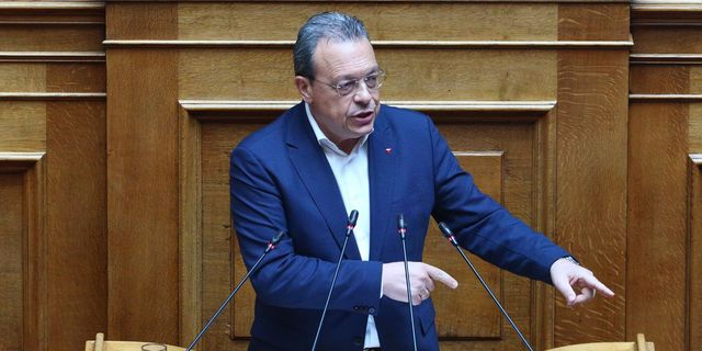 Συζήτηση στην Ολομέλεια της Βουλής για τη σύσταση Ειδικής Κοινοβουλευτικής Επιτροπής προς διενέργεια προκαταρκτικής εξέτασης