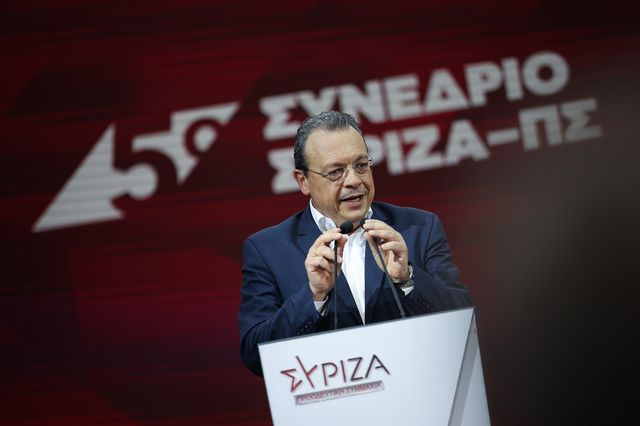 Συνέδριο ΣΥΡΙΖΑ: Αμηχανία εν αναμονή των κινήσεων του Τσίπρα
