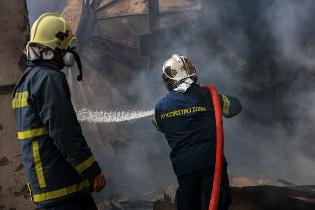 Σε εξέλιξη φωτιά στο Ρέθυμνο – Σε ύφεση η πυρκαγιά στον δήμο Φαιστού