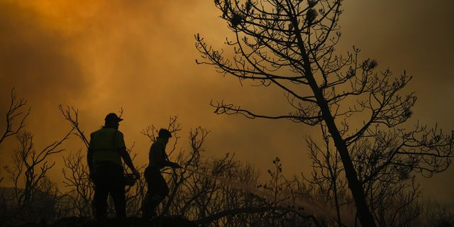 Σε πύρινο κλοιό η Τουρκία – 50.000 άνθρωποι απομακρύνθηκαν από τα σπίτια τους